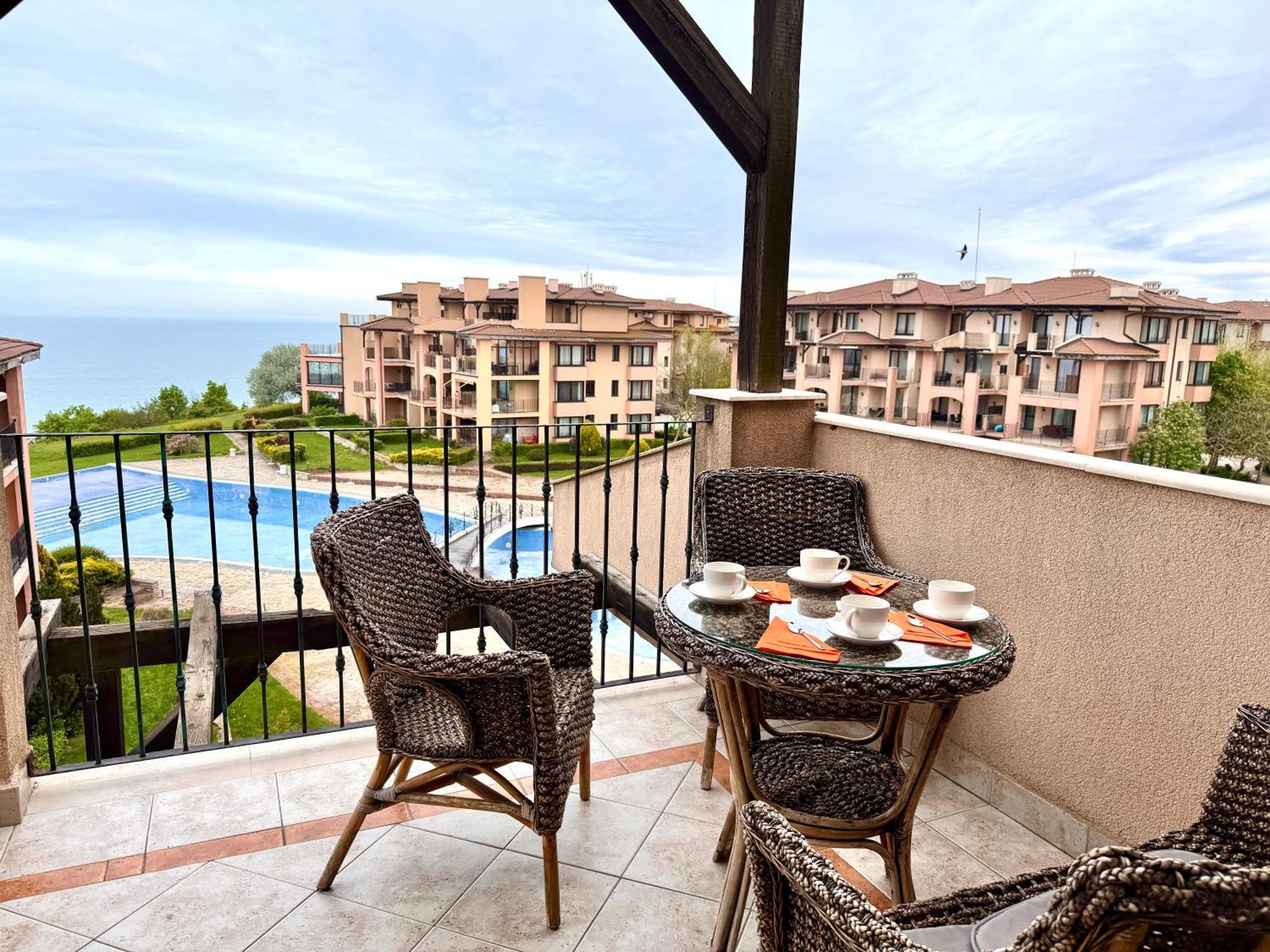 Sea View & Infinity Pool Apartments In Kaliakria Resort Balchik Exterior photo